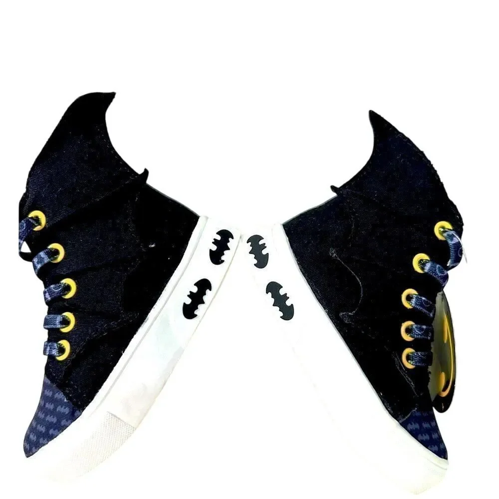 NWT Batman Ground Up DC Comics Toddler Size 6 Unisex Unique Bat Wing Shoes Video